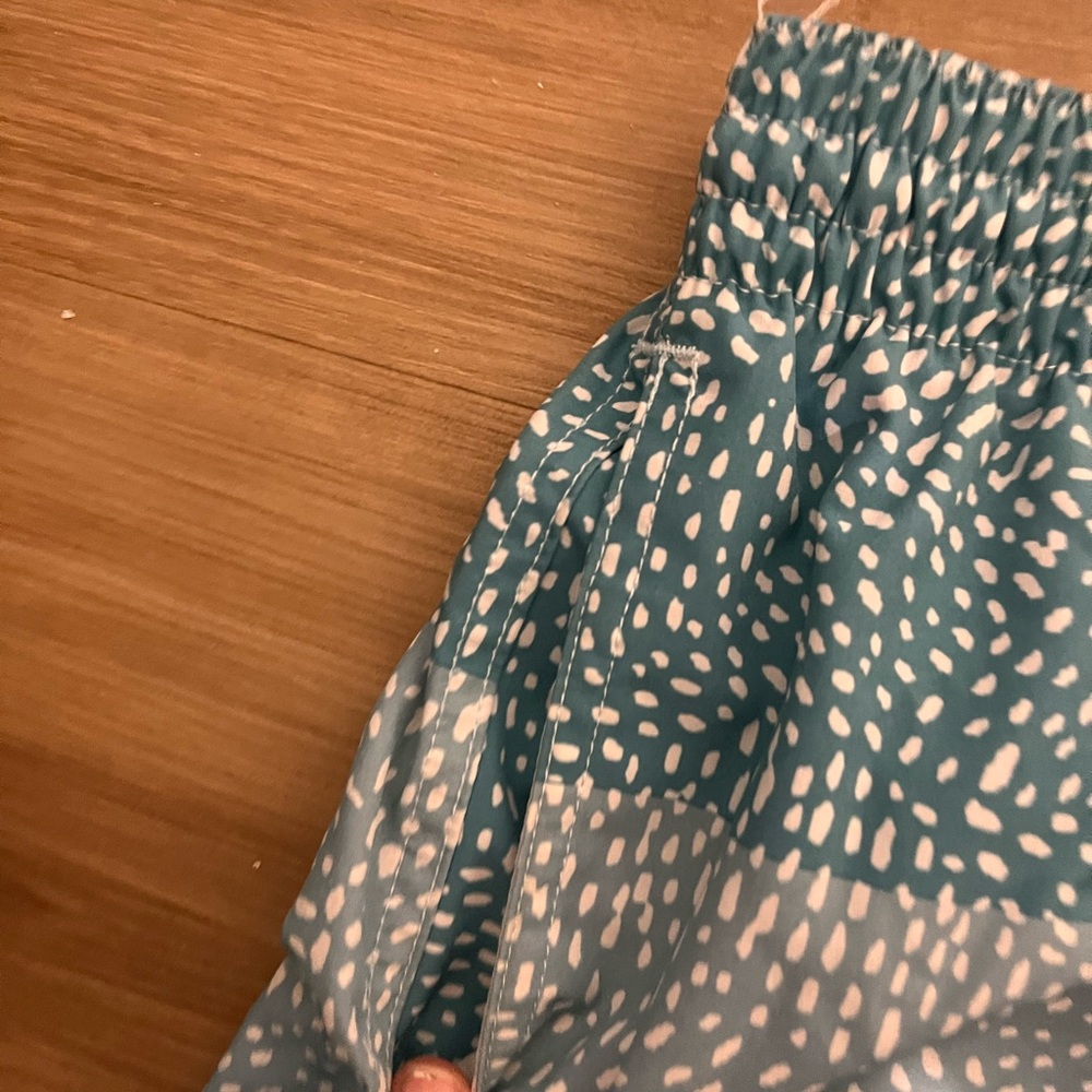 Men's Blue Swim/ casual CHUBBIES shorts size large - Picture 2 of 4